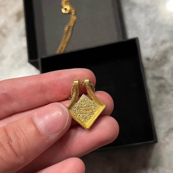 Trifari necklace, gold tone - Picture 2 of 4